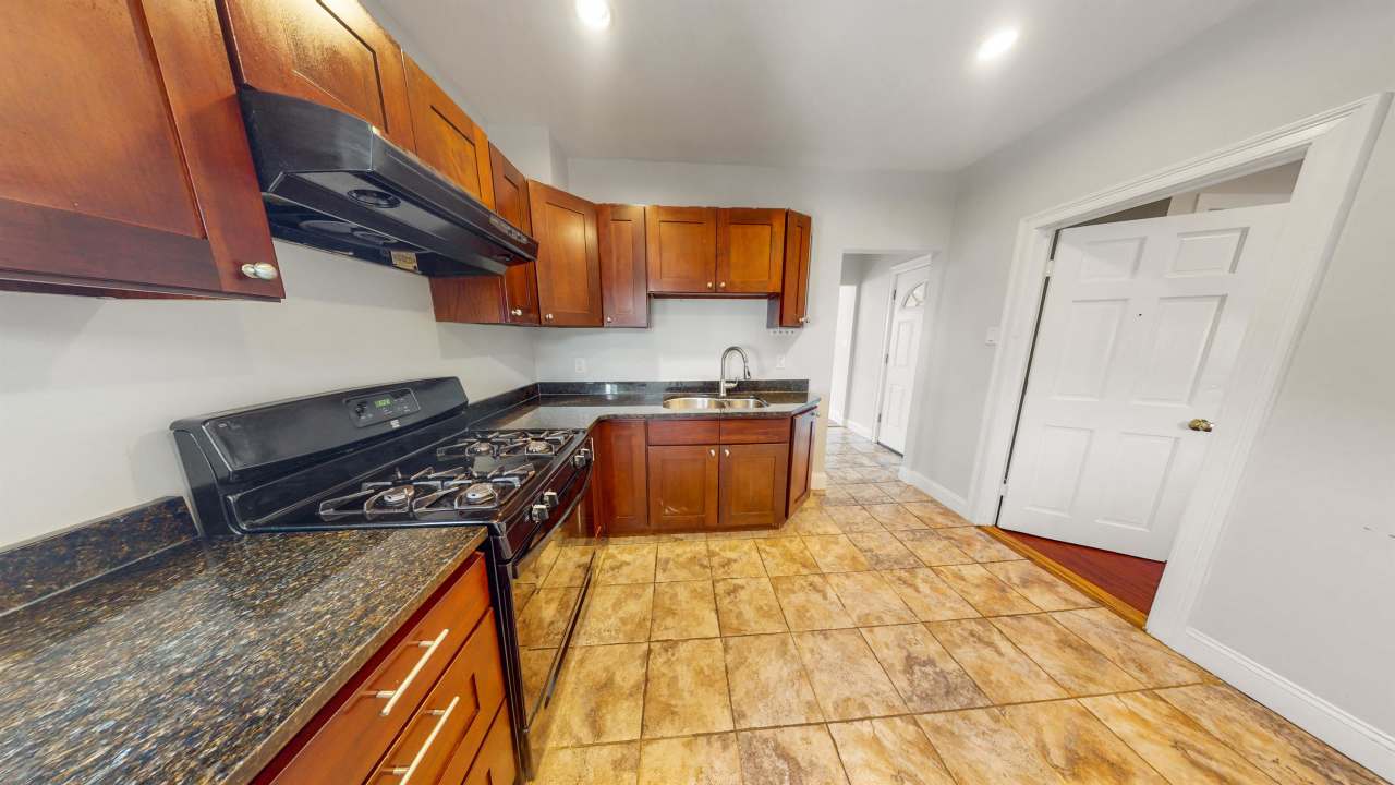 44 Fenton Street44 Fenton Street - 44 - 3