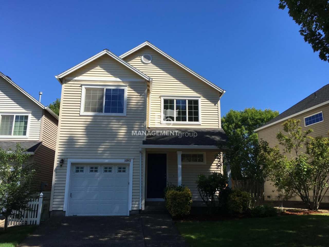 NW Portland- Bethany Light  Bright Home with Private Backyard