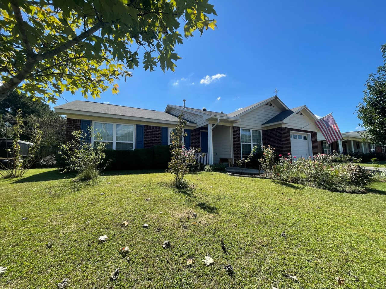 Nice Brick 3/2 House in Garden Lakes- $1,495