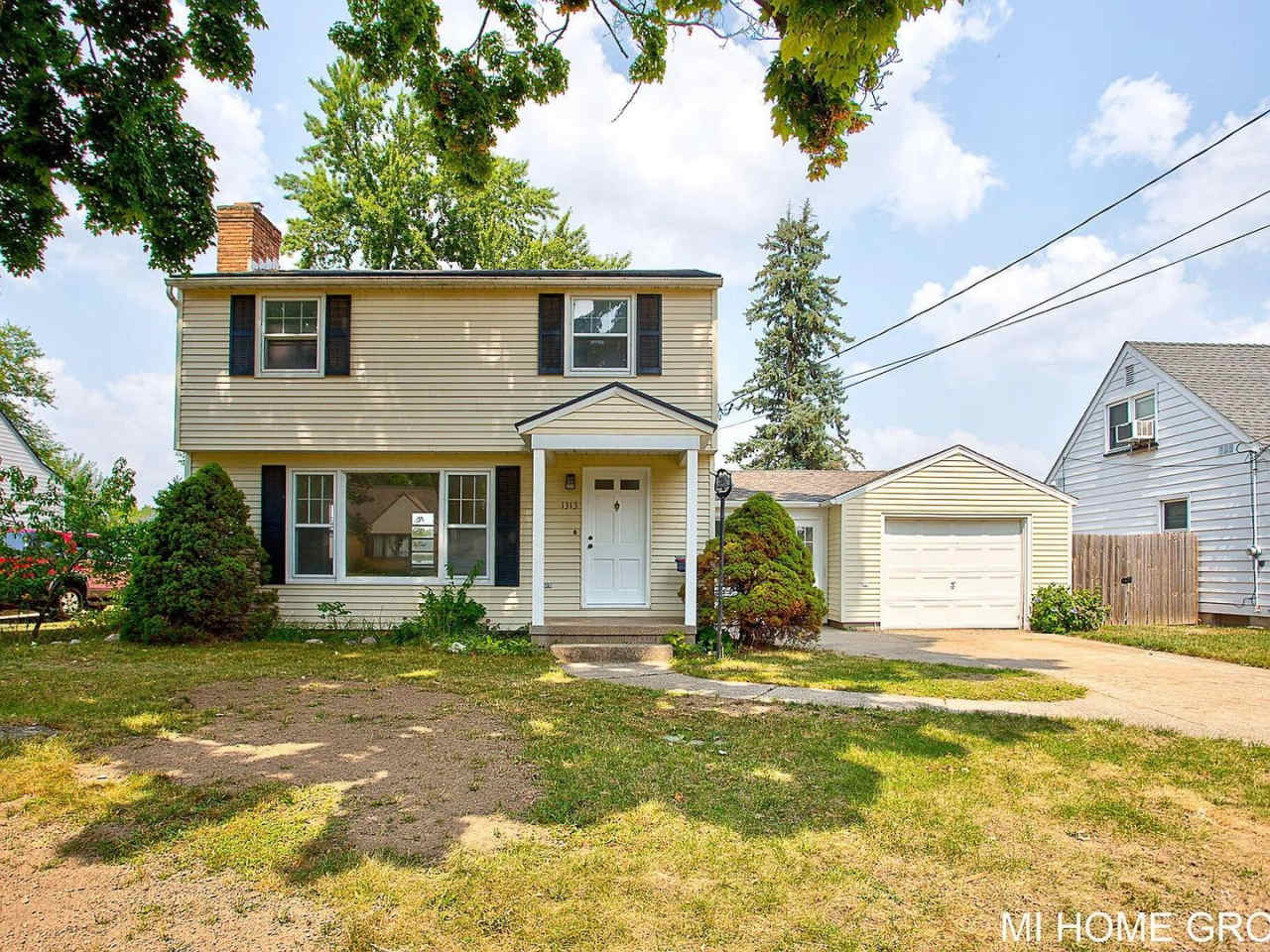 Lovely 3 Bedroom North East Grand Rapids