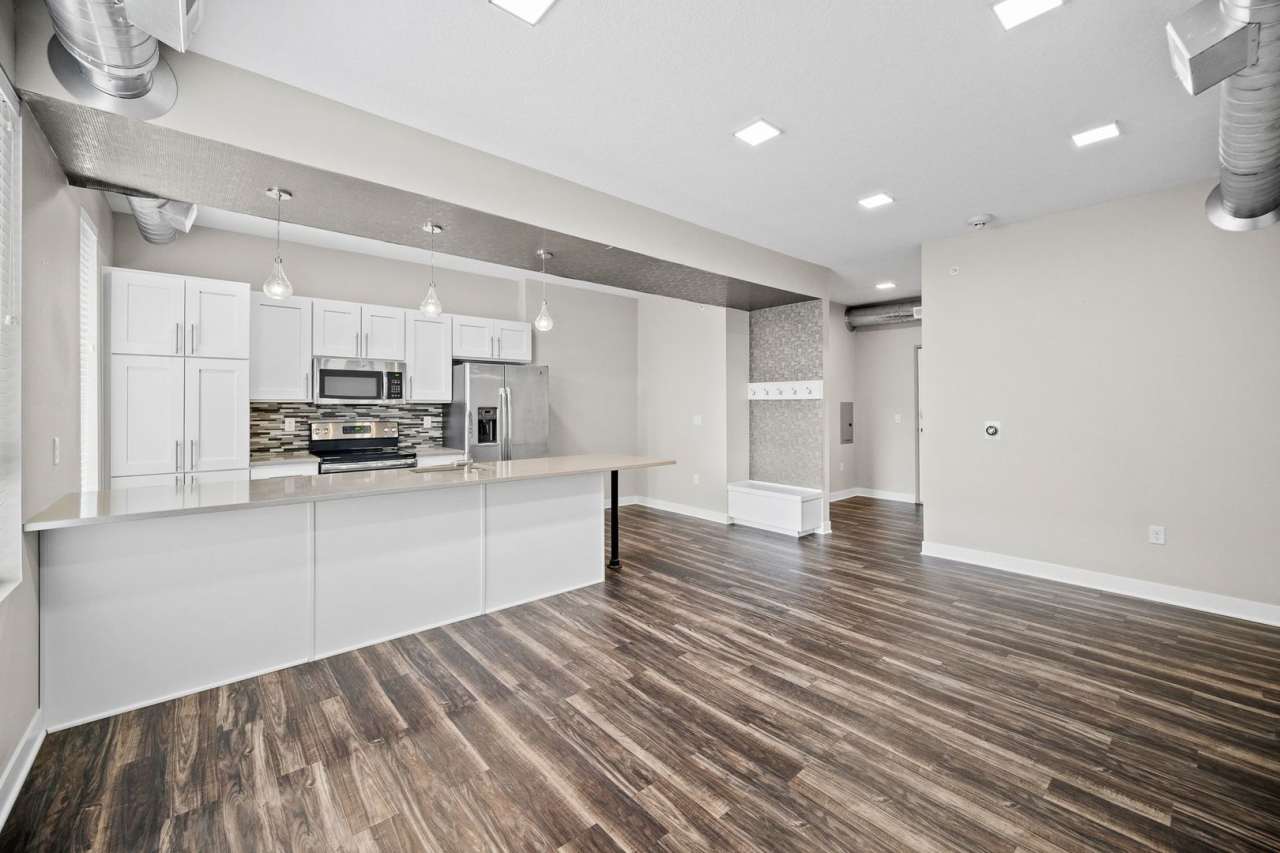 The Maxwell Downtown Des Moines