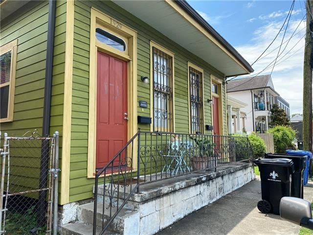 1929 DELACHAISE Street