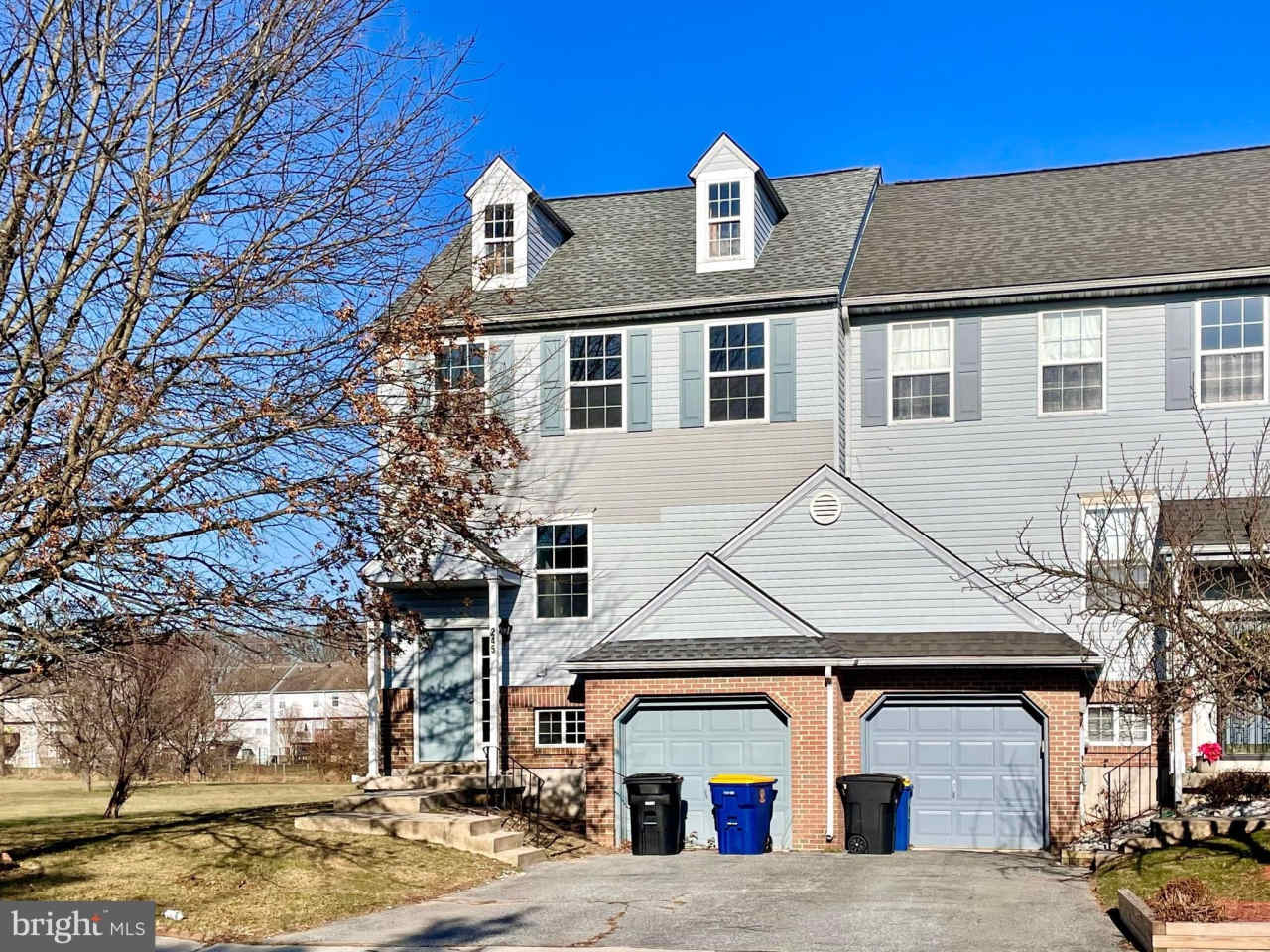 245 CHARRING CROSS Drive