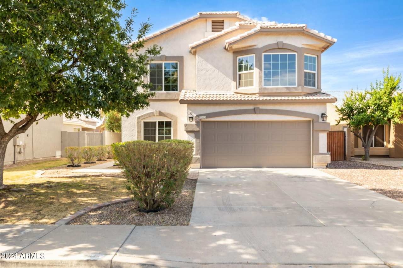 7515 E LAGUNA AZUL Avenue