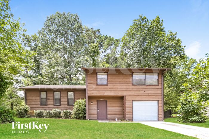 6925 Smoke Ridge Drive