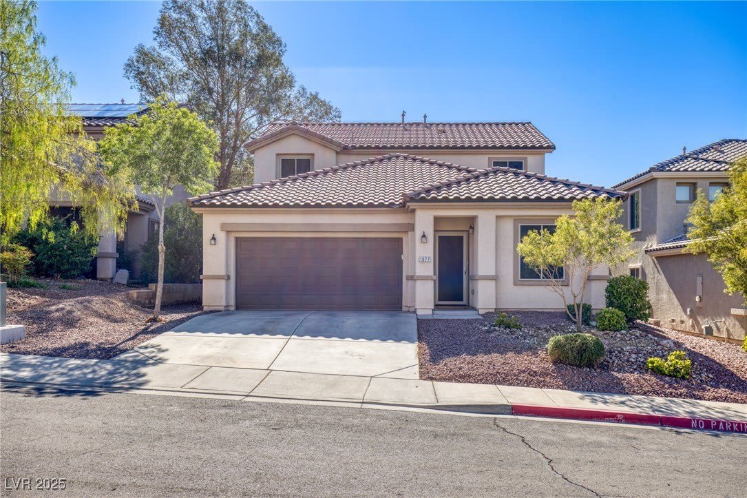 1077 LEMONGRASS Court