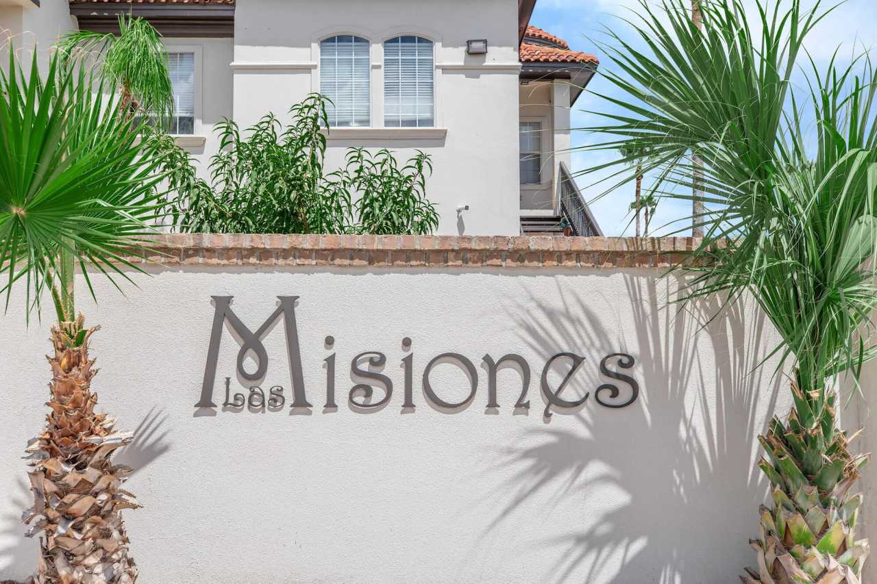 Las Misiones Apartments
