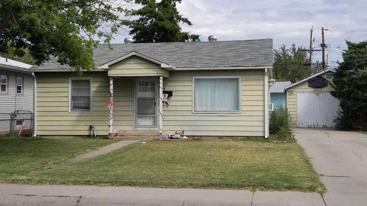 2 Bed 1 Bath House W/A Garage for Storage!!!!!!