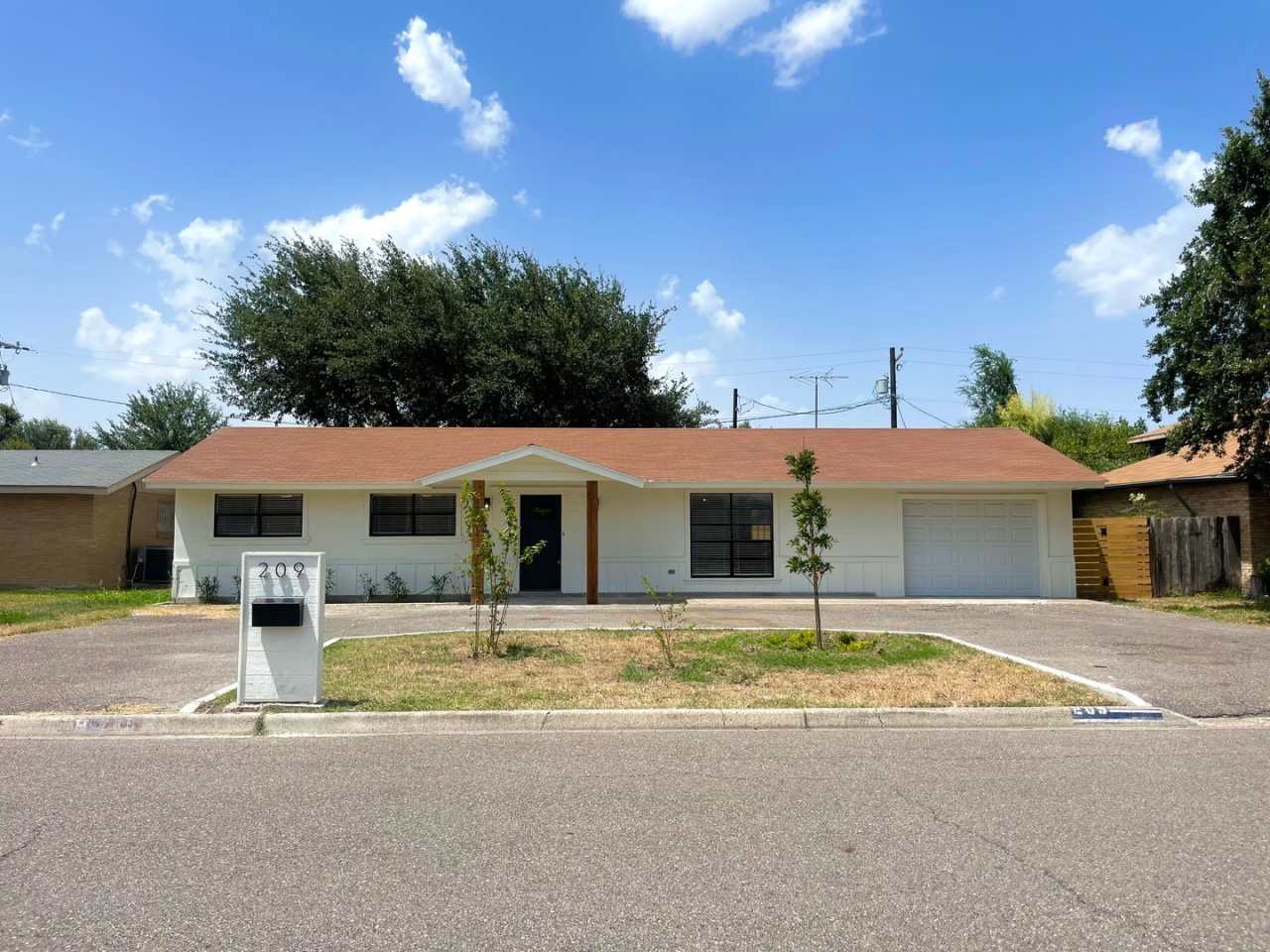 Cute  Cozy Dream Home in Mission