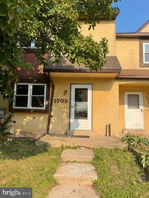 1705 WALNUT RIDGE ESTATE