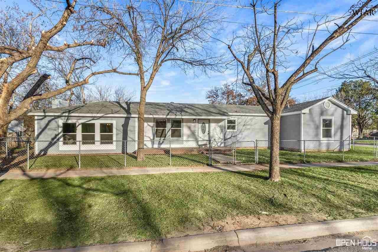 2223 BRIDWELL STREET