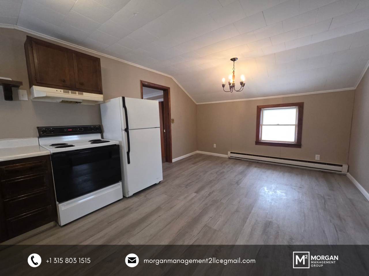 20 E Van Buren St Front Upper