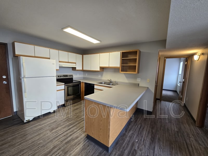 60 Miller Avenue Southwest #14