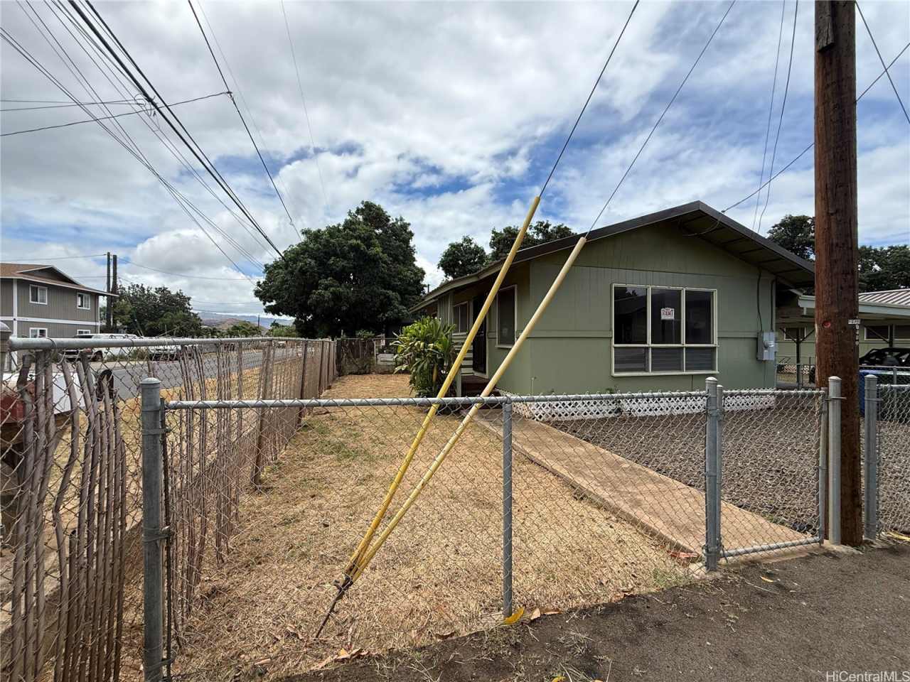 84-1043 Lahaina Street