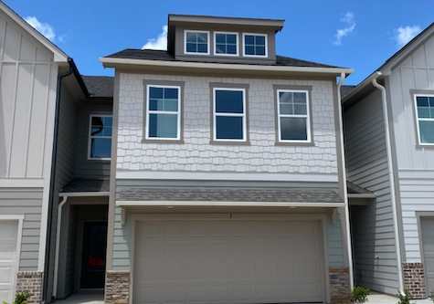 328 Mountain Boulevard South