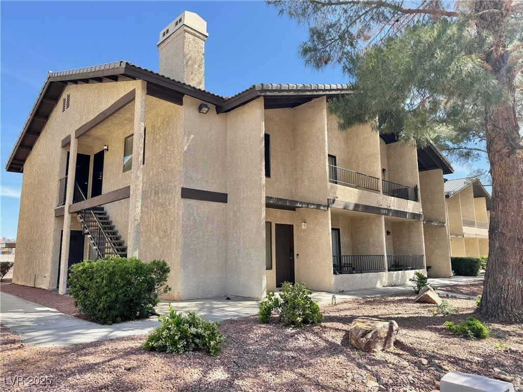 1480 Tamareno Circle