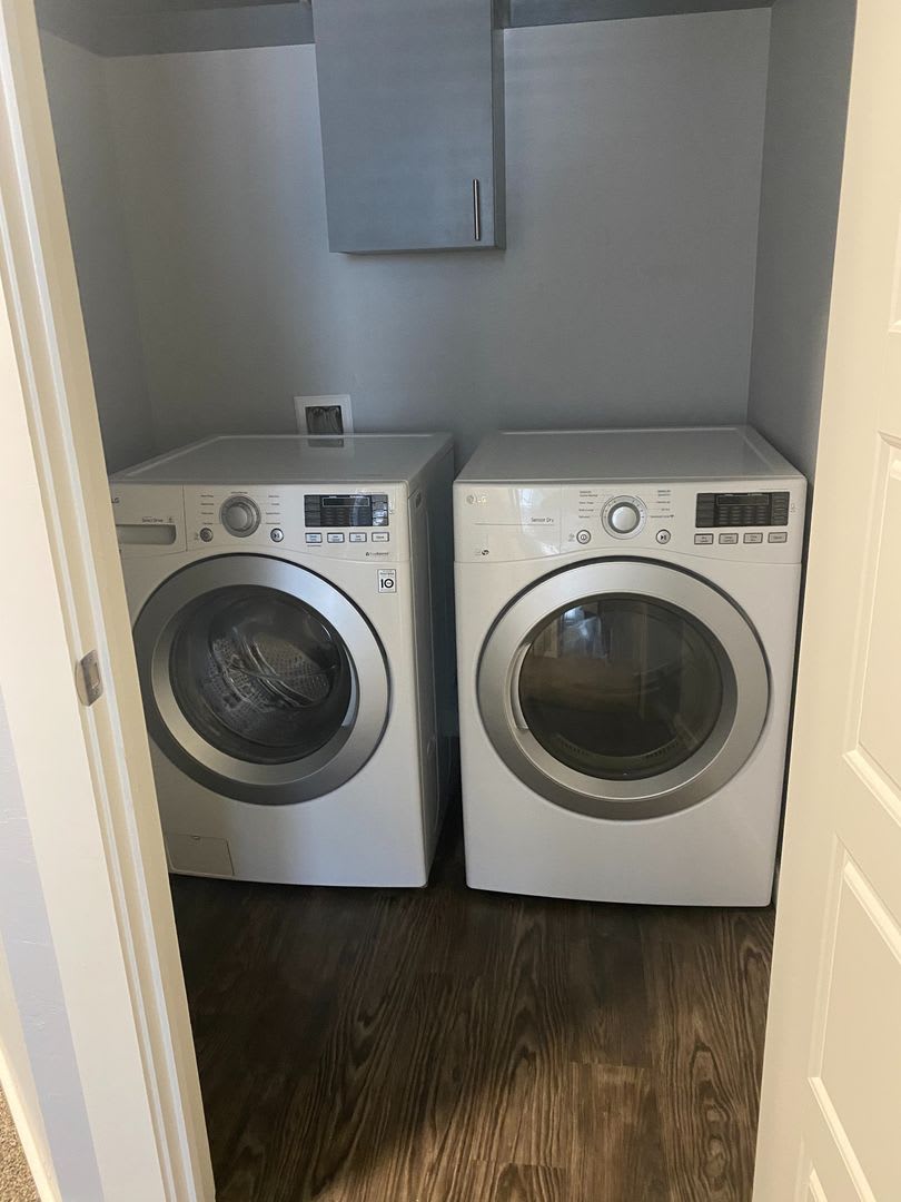 3 bedroom, 2.5 bathroom, 1 car garage