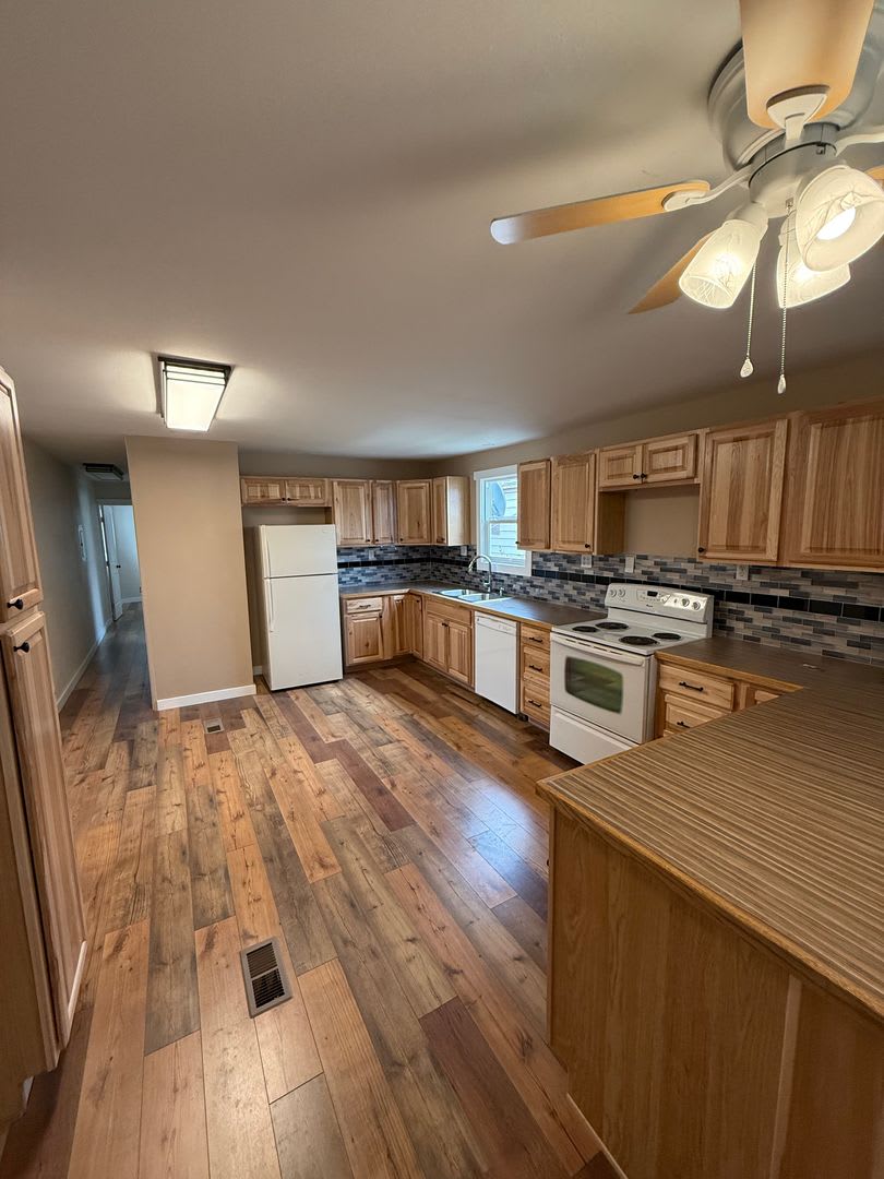 Updated 2 Bedroom, 1 Bath Home – Quiet Inside, Even Next to the Freeway