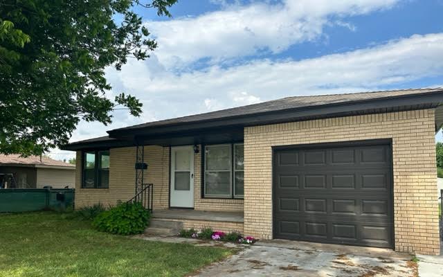 2305 North Hammond Avenue