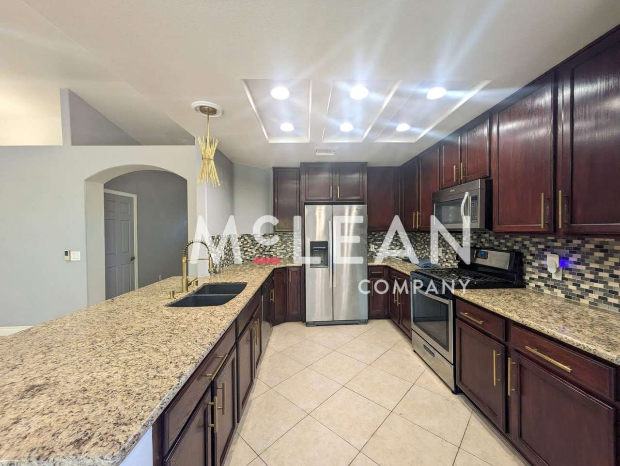 Spacious 3-Bedroom Home with Pool, Solar  Open Floor Plan – Now Available for Rent!