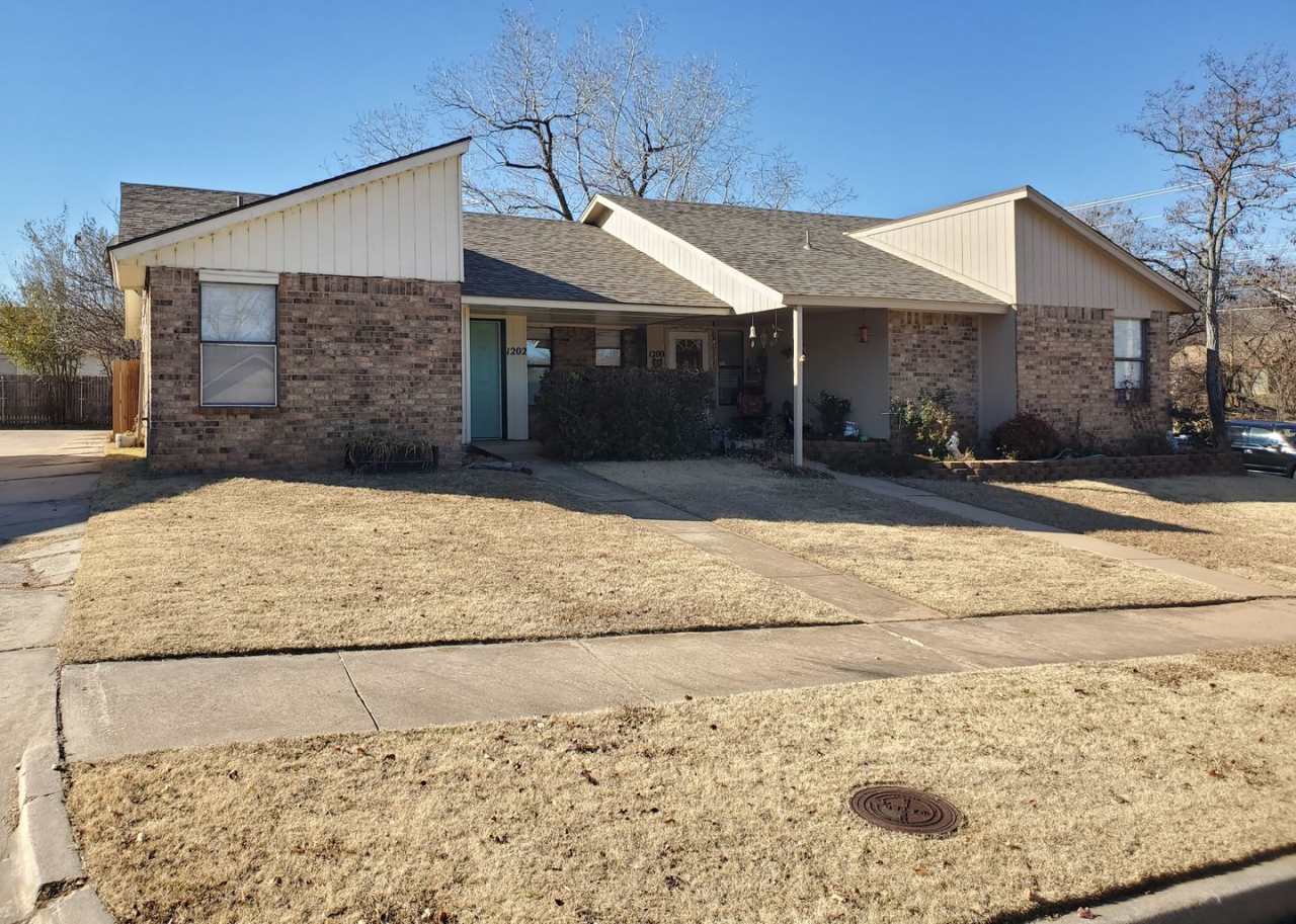 (2) Bed/(2) Bath SE Norman Avail NOW!