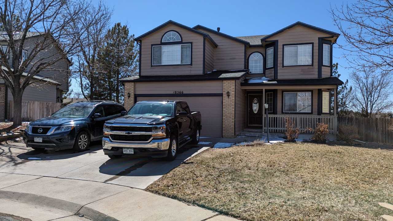 AWESOME 3-BDRM, 3-BATH, 2-STORY HOME + WALKOUT BASEMENT! JANUARY 1st MOVE-IN!