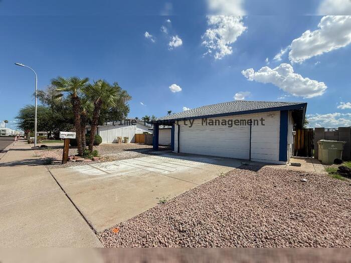 4515 West Brown Street