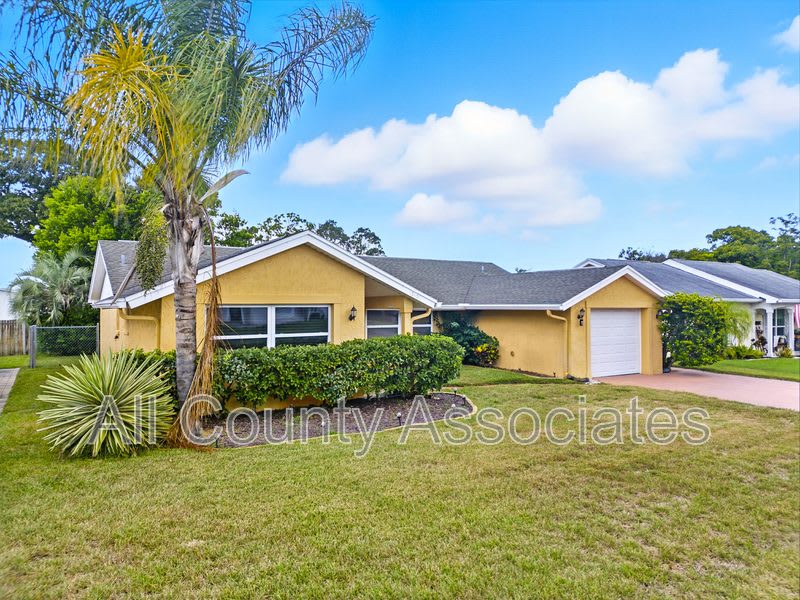 12407 Partridge Hill Row