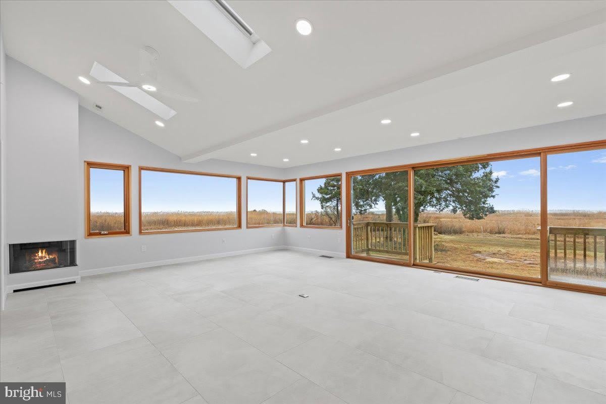 1345 ELLICOTT Avenue