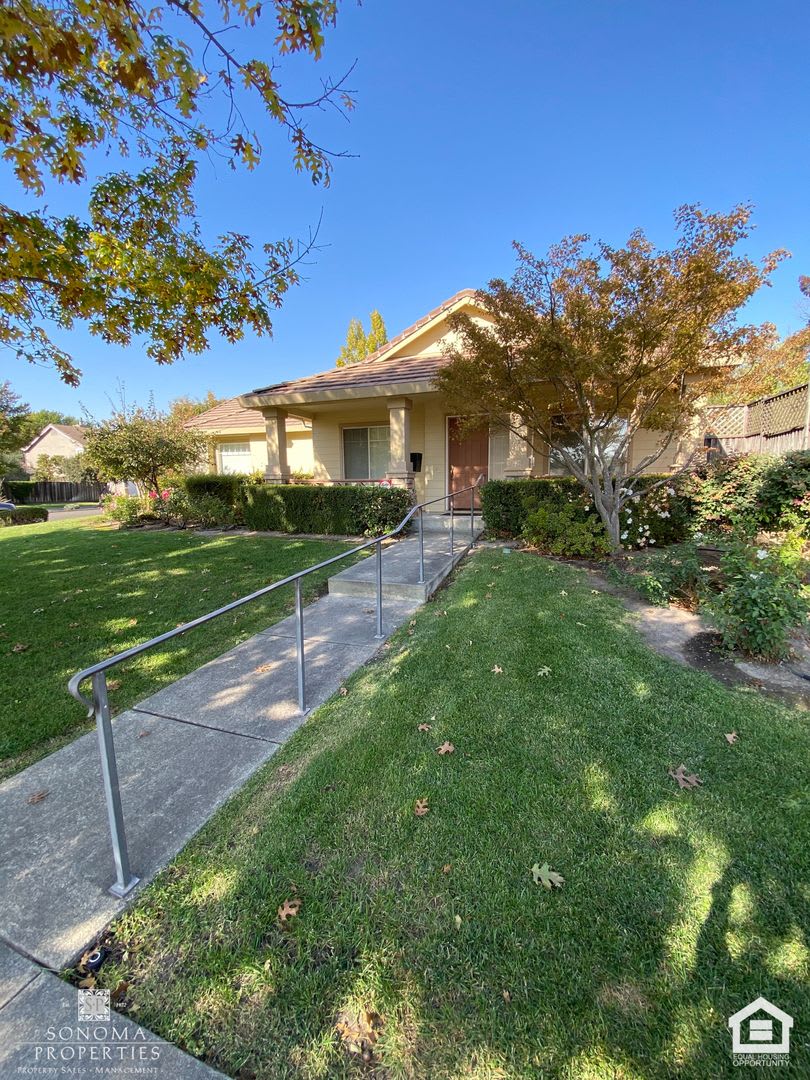 4 Bedroom Eastside Gem!