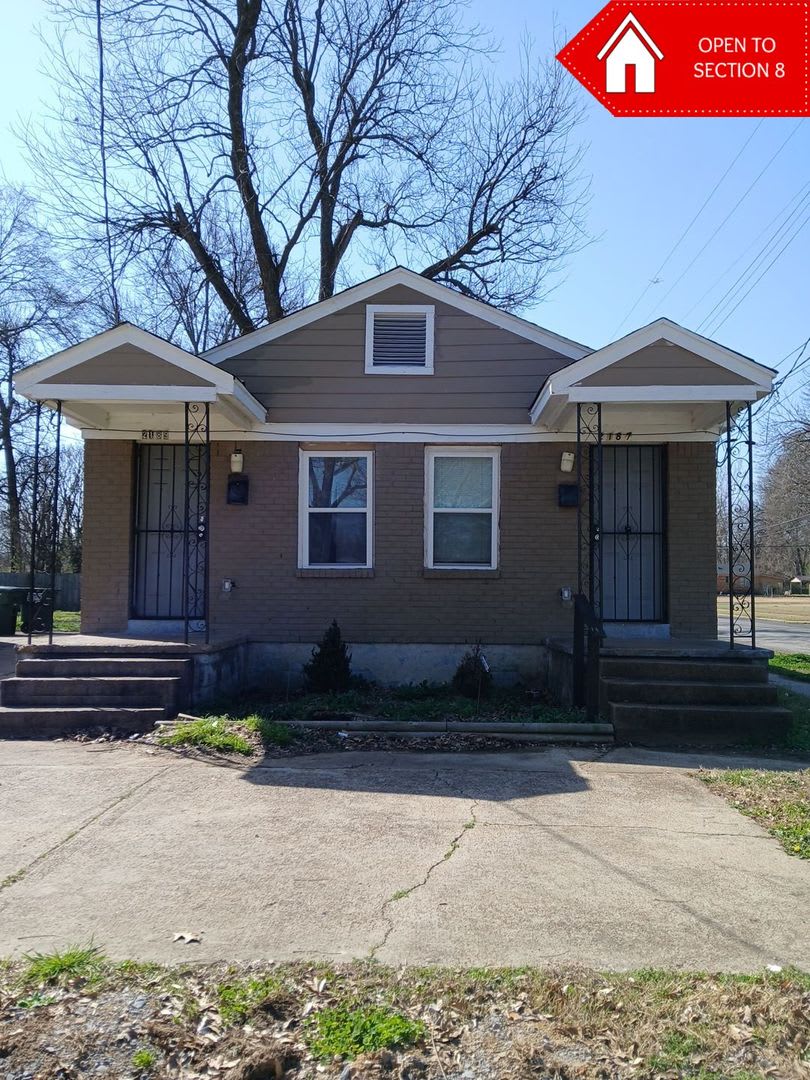 Newly Renovated 2 bedroom 1 bathroom - OPEN TO SECTION 8