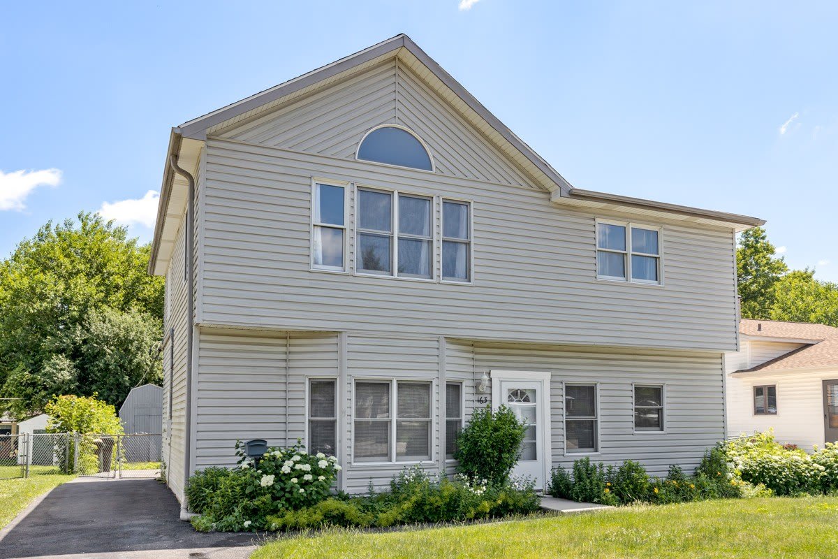 163 N California Avenue