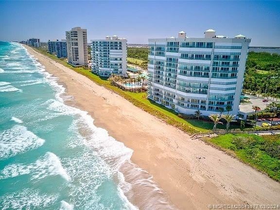 8600 S Ocean Drive unit: 303