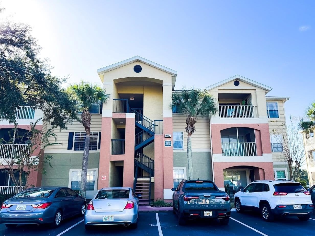 1919 SUMMER CLUB DRIVE