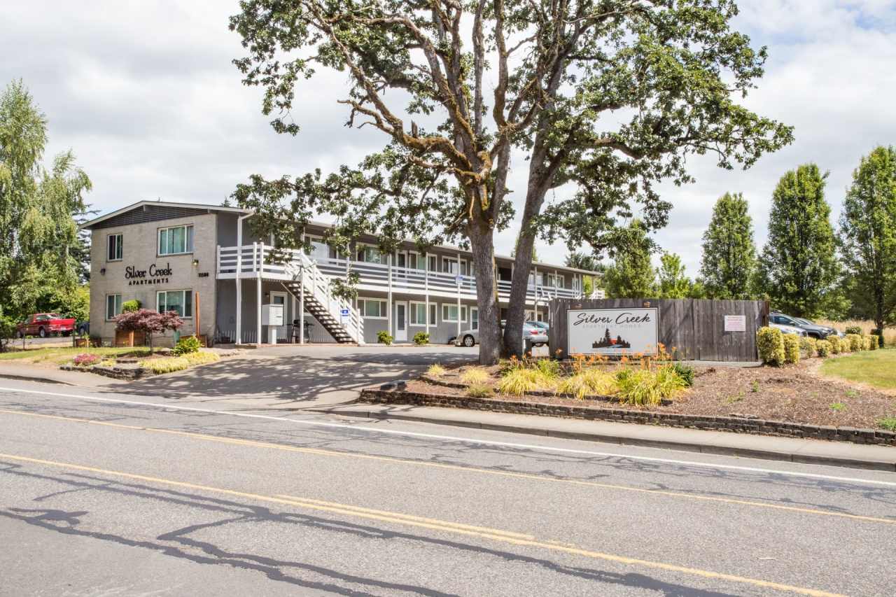 Silver Creek Apartments