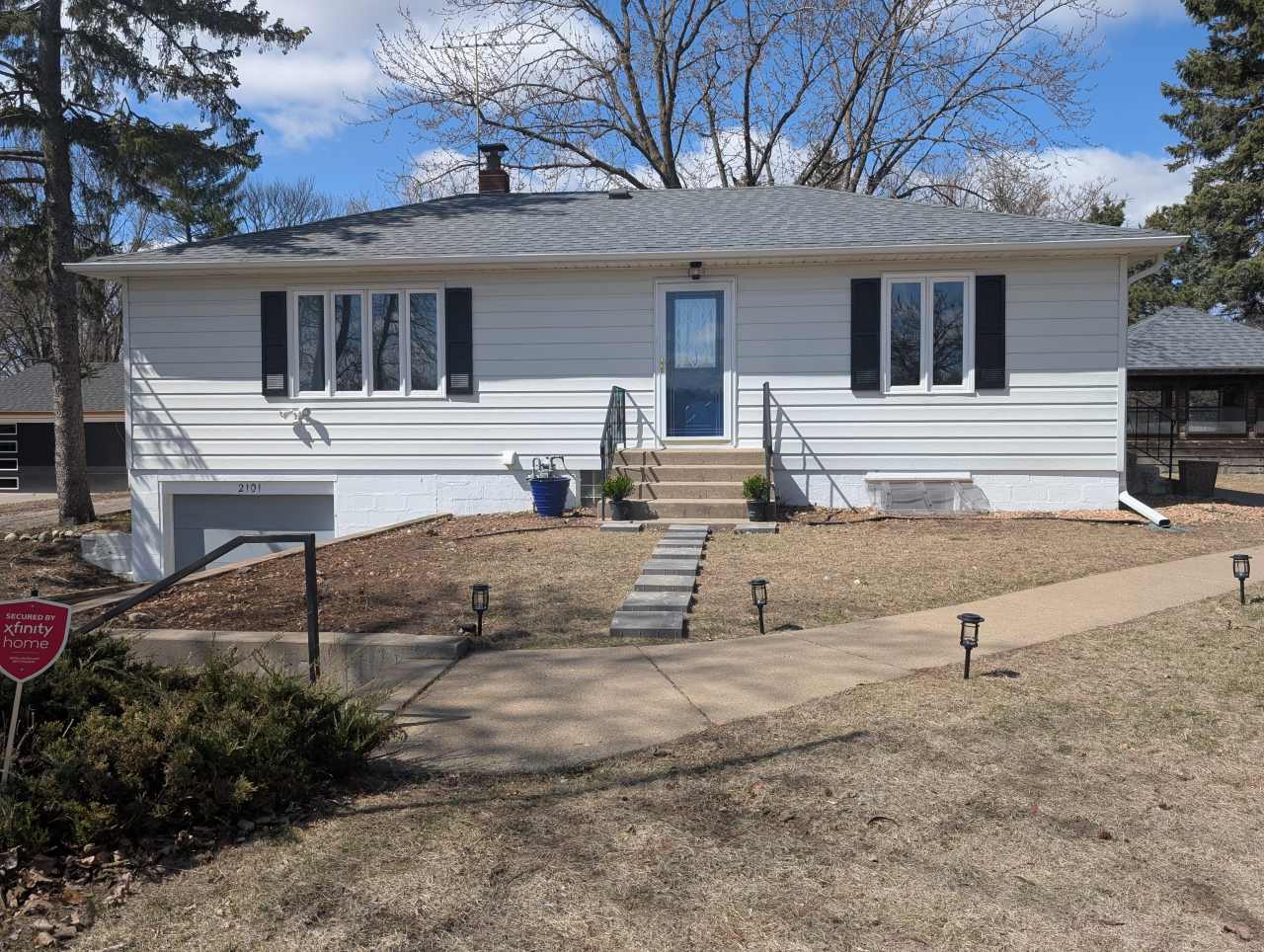 2101 Brunswick Avenue North