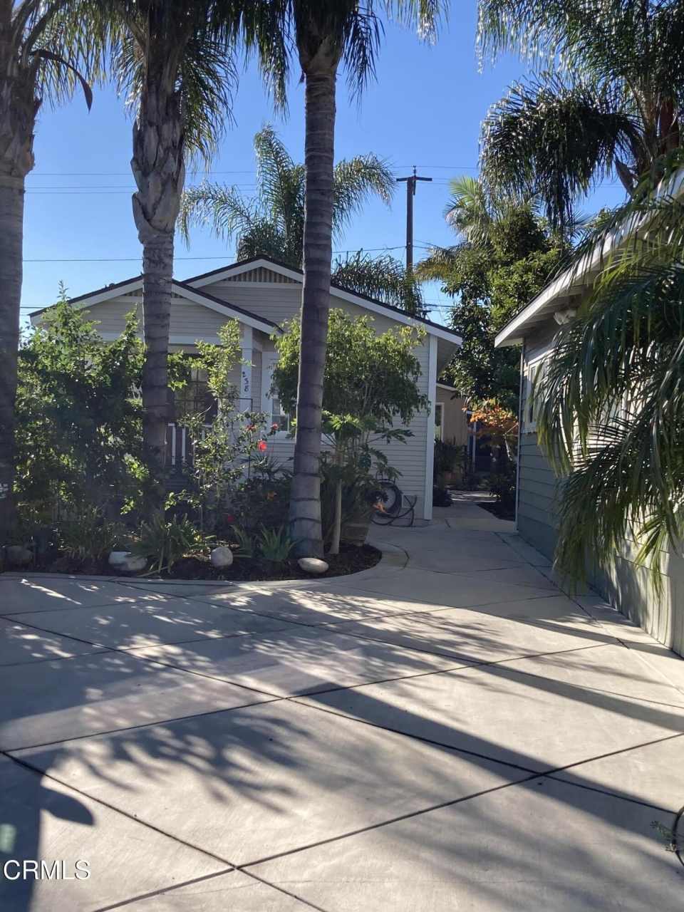 238 North Palm Avenue