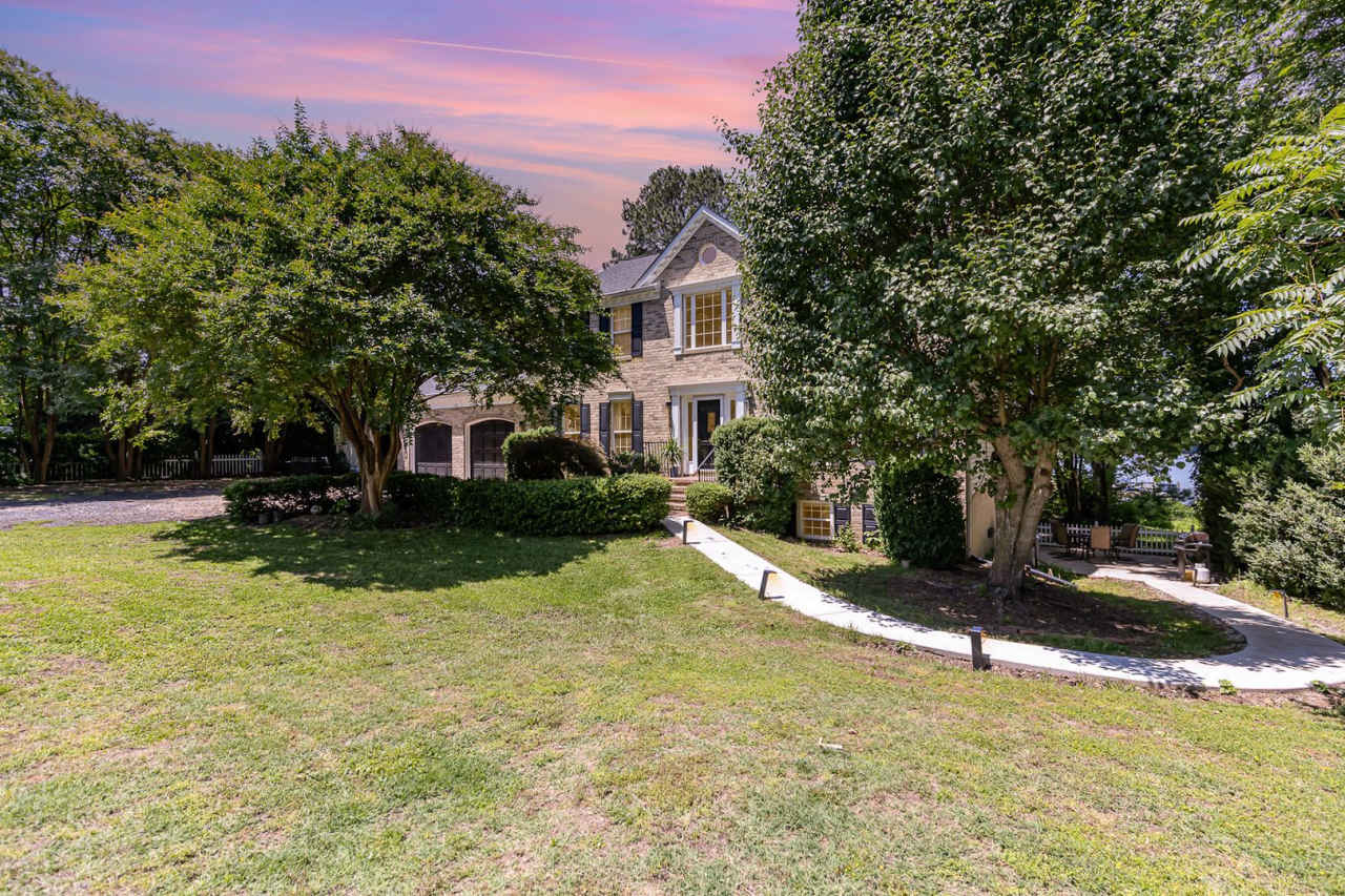 WATERFRONT RENTAL PROPERTY
