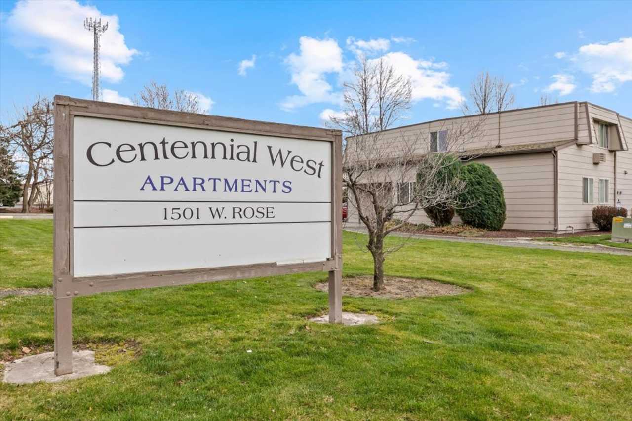 Centennial West Apartments