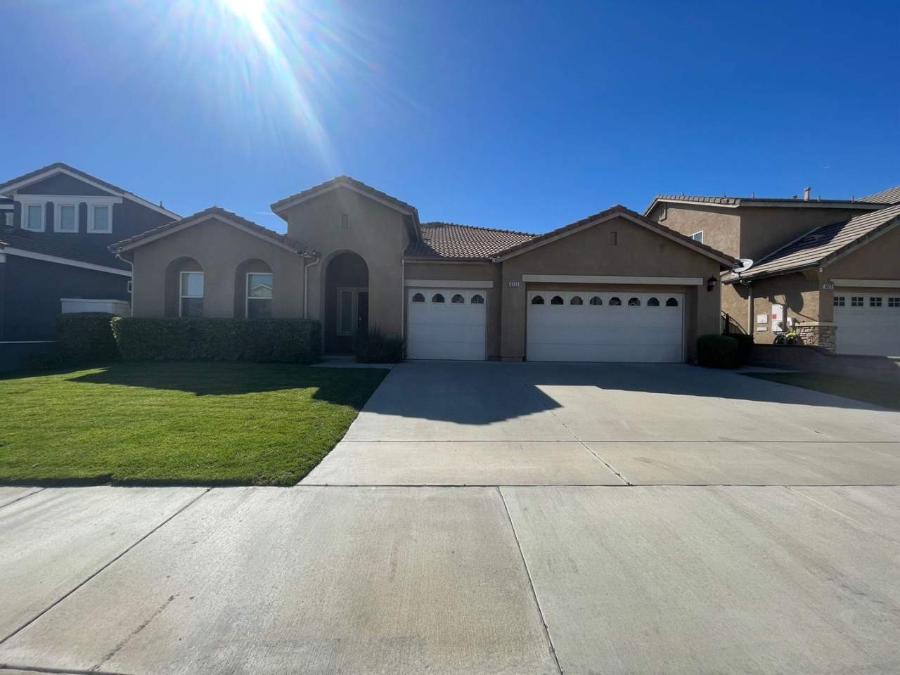 4 Bedroom 3 Bathroom Home in Eastvale single story home!