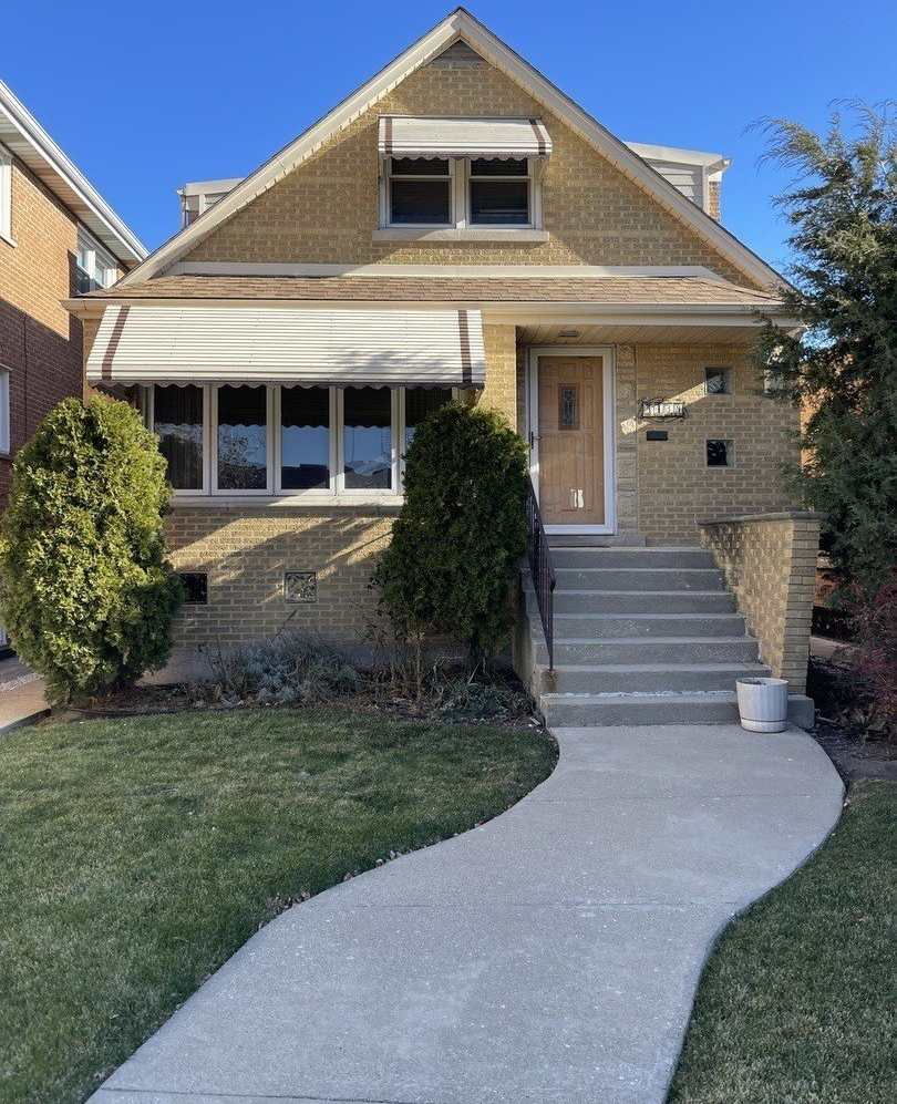 5439 S Lockwood Avenue