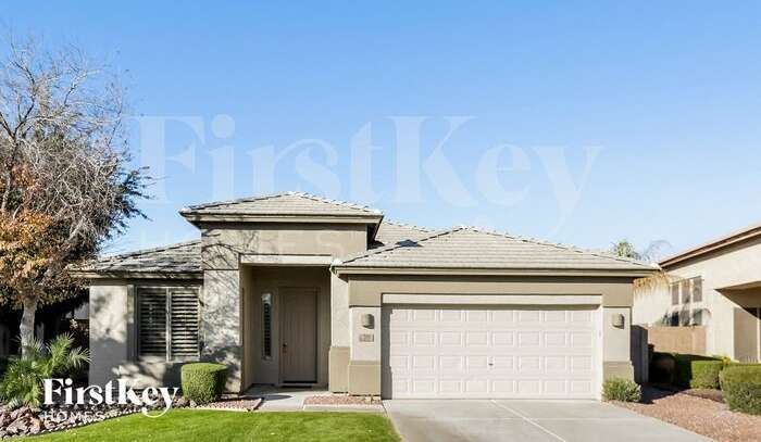 302 South 124th Avenue