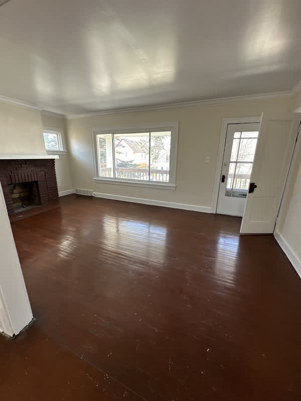 3177 West 50th Street - Upstairs