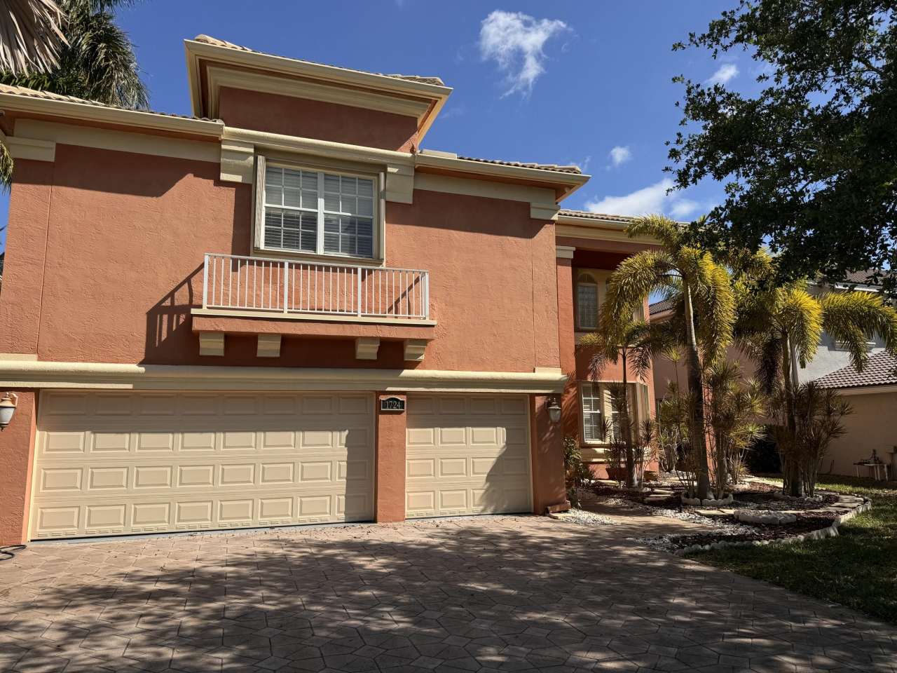 1724 Annandale Circle