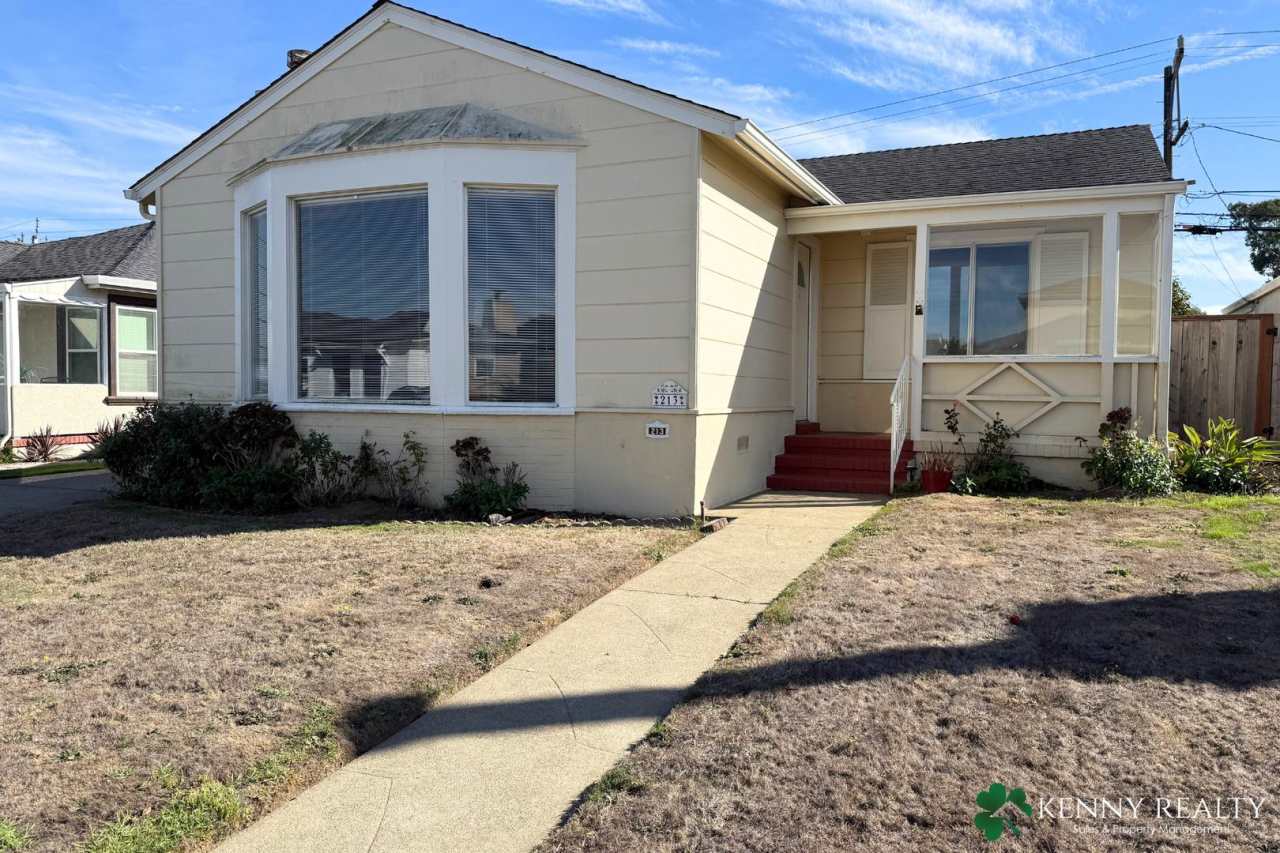 Charming 2-Bedroom Home with Private Backyard in South San Francisco
