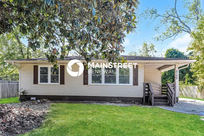 2109 Mississippi Avenue