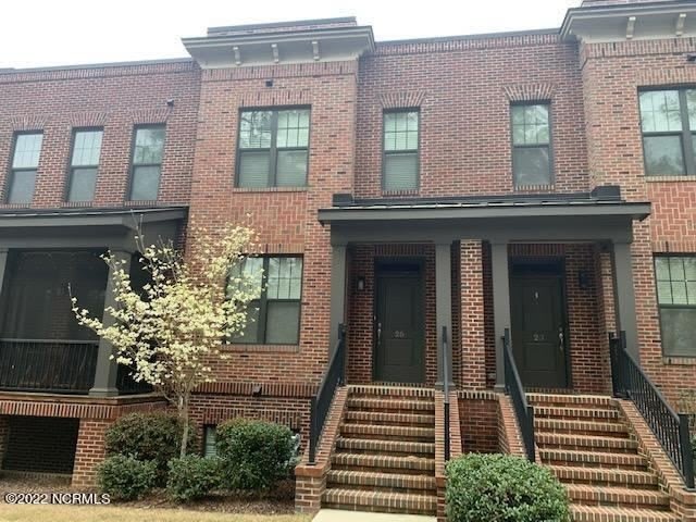25 Brownstone Lane