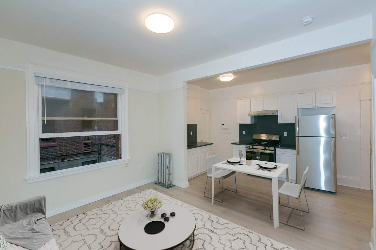 747 ELLIS Apartments