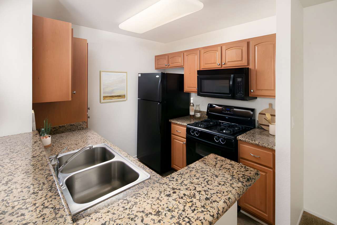 Evergreen Park Apartments