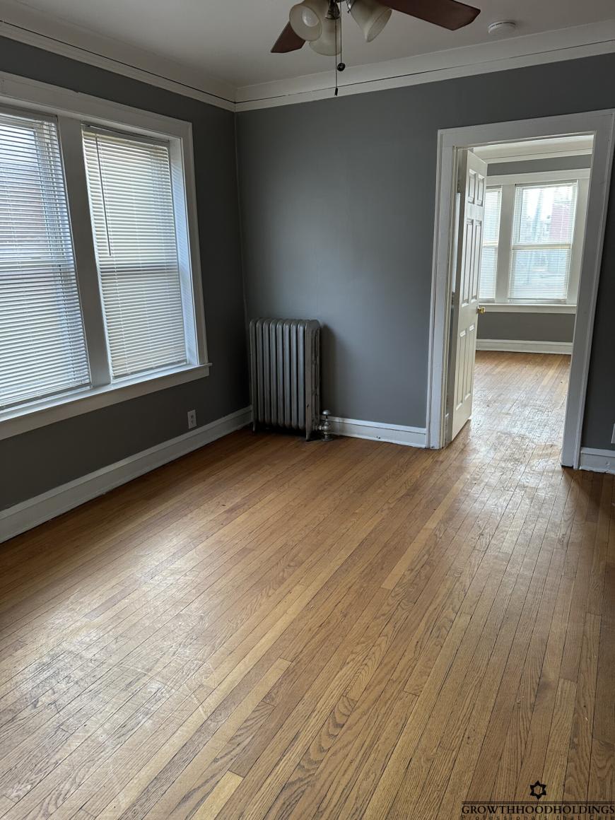 7911 South Calumet Ave.